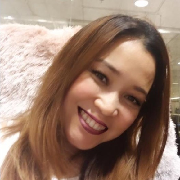 Meet your Posher, Cherry - Picture 2 of 2